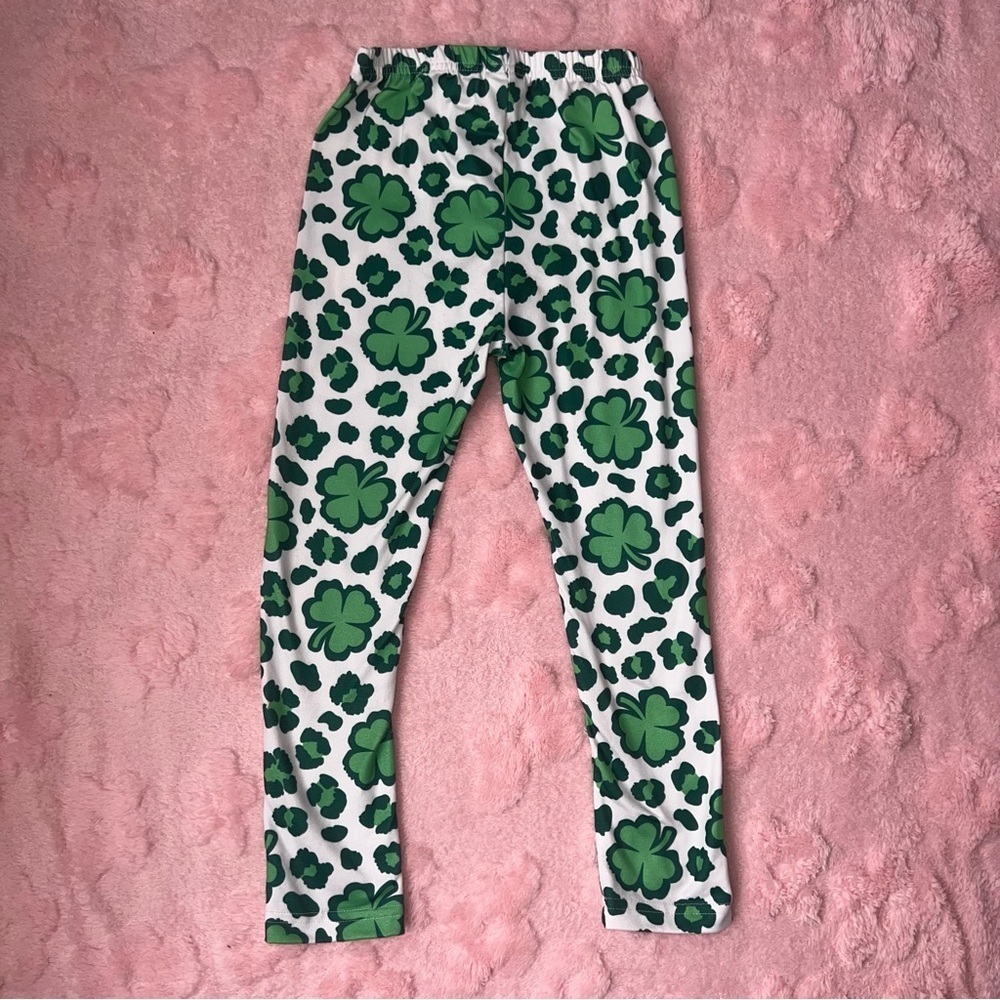 Green Girls Size 5Y Unique Baby Shamrock Clover St. Patrick’s Day Pants Holiday - Picture 5 of 5